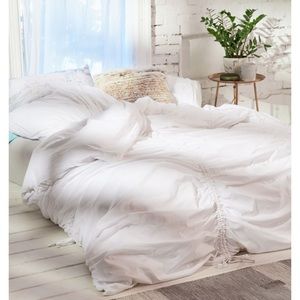 Urban Outfitters Cinched Duvet Cover Queen size